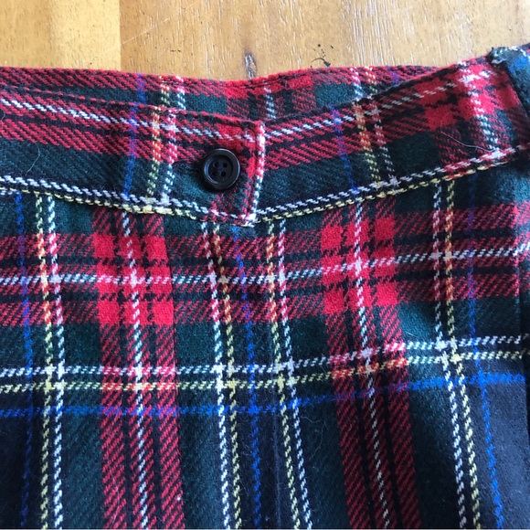 Vintage Plaid Wool High Waisted Long Shorts Red Green Tartan Christmas Large EUC - Picture 4 of 16